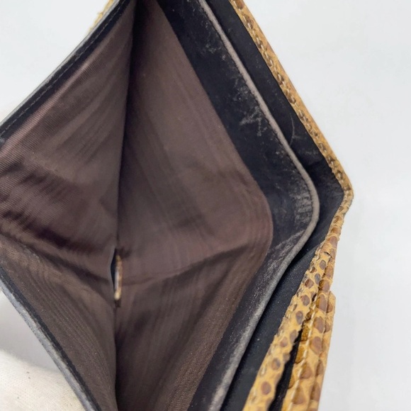 Auth GUCCI 035.0959.2131 Python
Jackie Bifold Brown Wallet - Picture 12 of 16